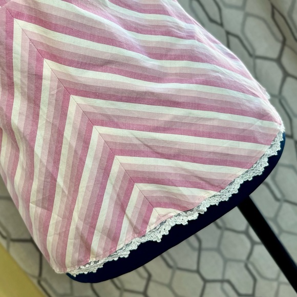 NEW! Parallel Pink & White Striped Sleeveless Button Down Blouse - Picture 11 of 13